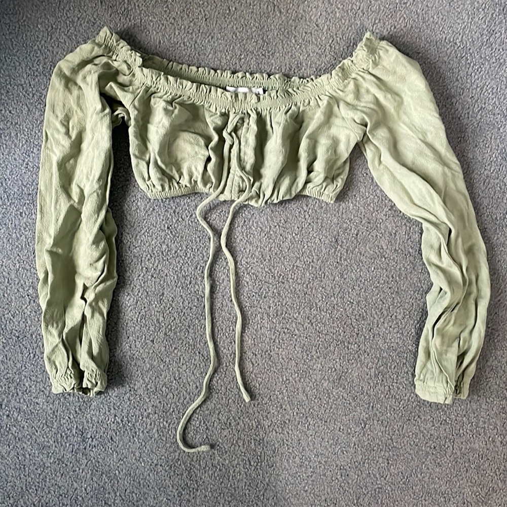 Adika long sleeve cropped top